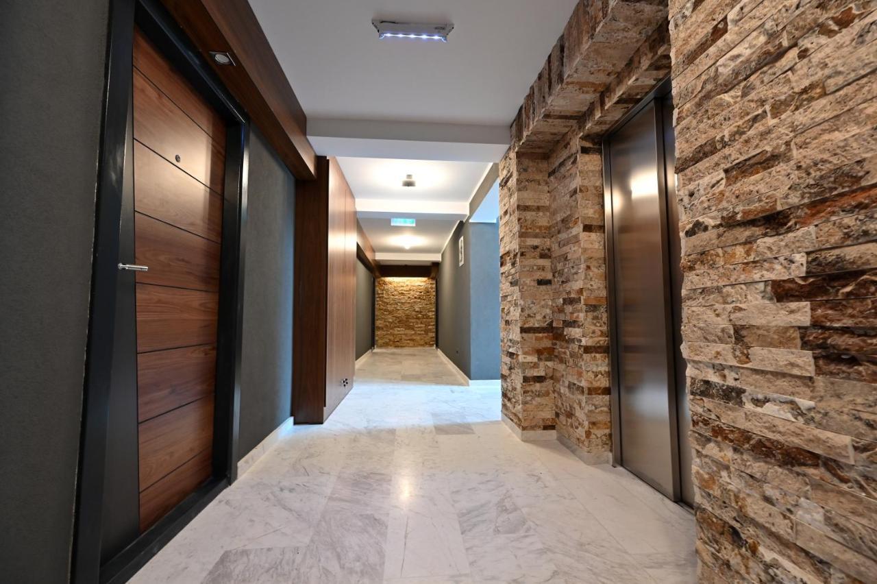 R&b Aparthotel